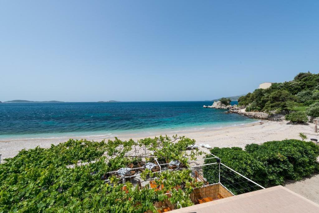 Poseydon Beach Bungalow Mlini Exteriör bild